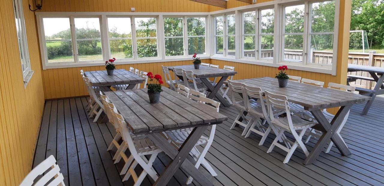 Bjoerkaengs Vandrarhem Tvaaker Bagian luar foto