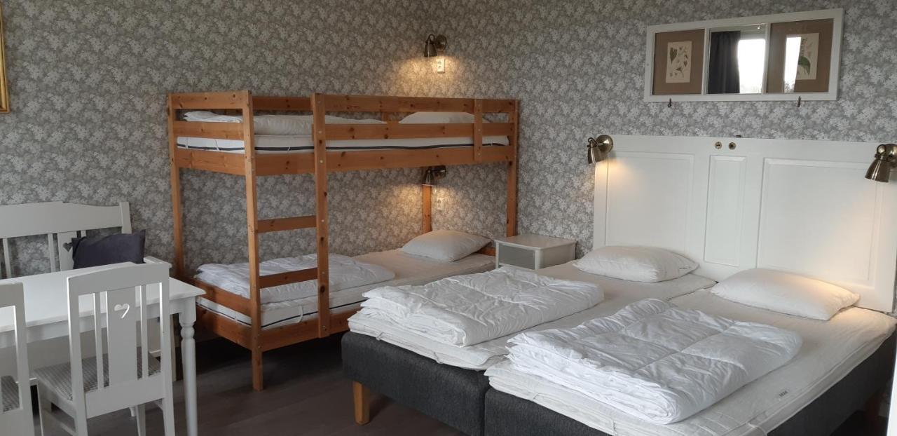 Bjoerkaengs Vandrarhem Tvaaker Bagian luar foto